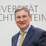 Martin Wenz (Prof Dr at University of Liechtenstein)